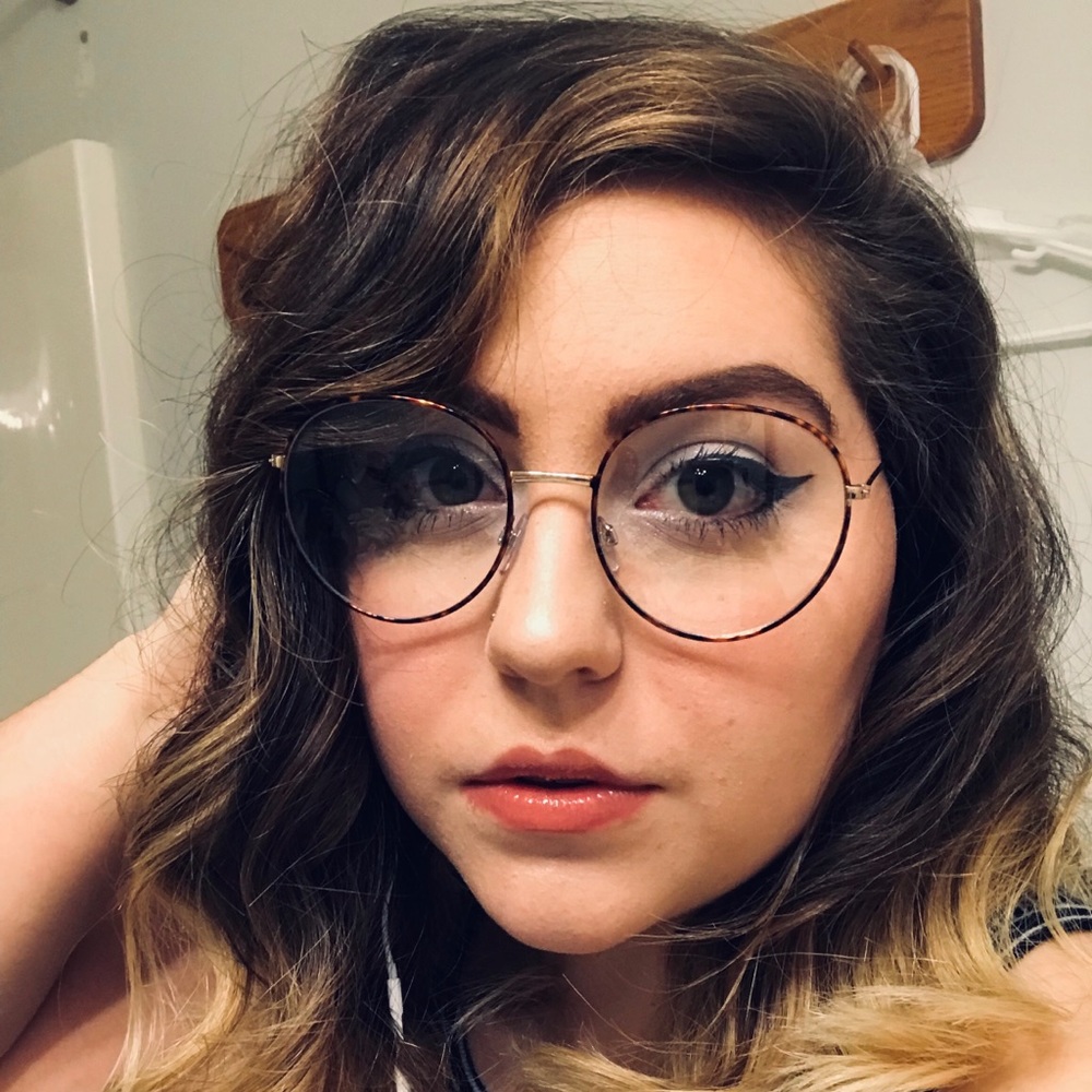 Meet your Posher, Madison